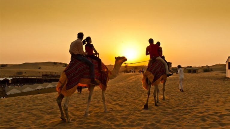 Morning Desert So afterward Epic Daybreak in Dubai