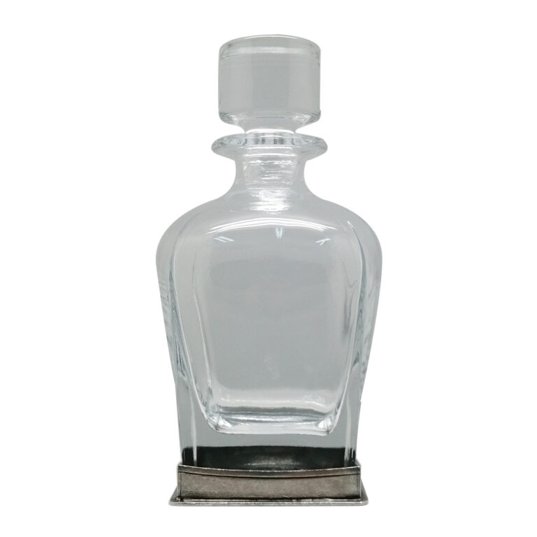 What are Pewter Liquor Decanters and Pewter Liquor Labels
